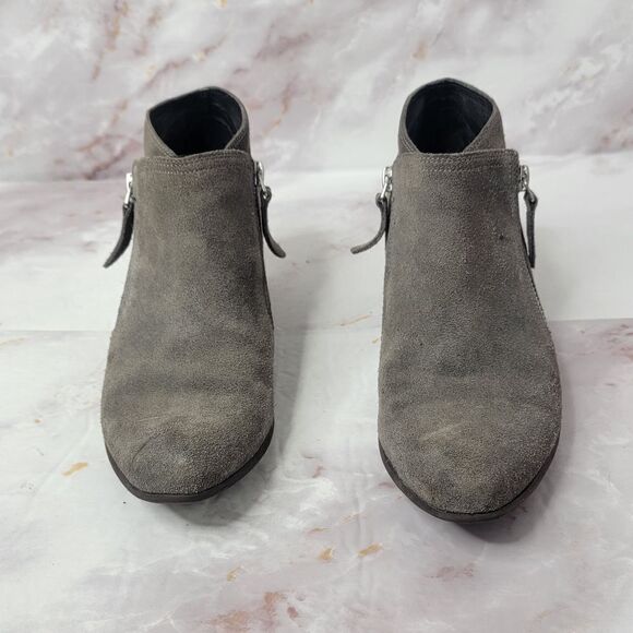 Vaneli Beatriz Bootie Suede Ankle Side Zip Closure Size 7 - Picture 9 of 14